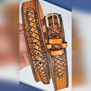 Dallas belt company Brown leather belt men’s 36 (74-1)